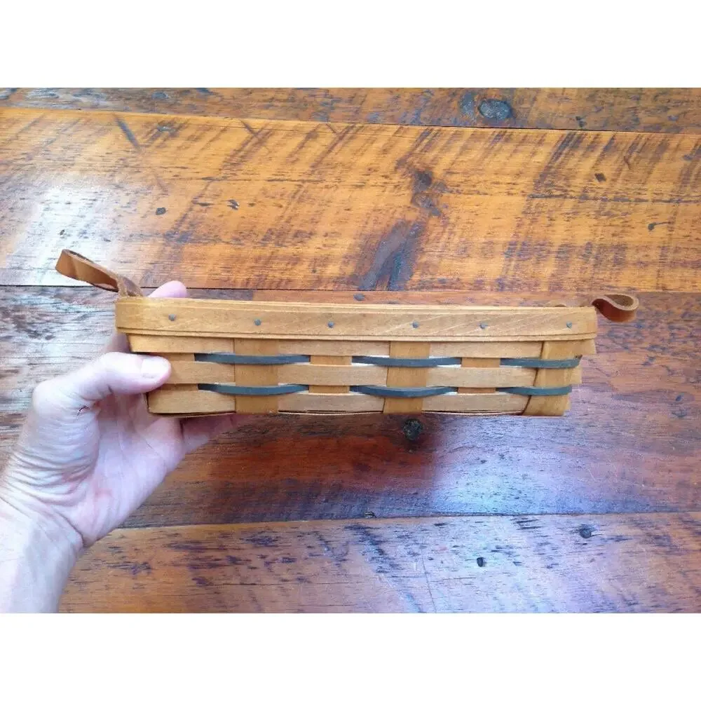 Vintage Longaberger Dresden Ohio Handwoven Plant Basket Plastic Protector 11.5